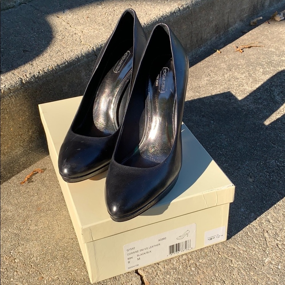 Coach shoes - Picture 2 of 5
